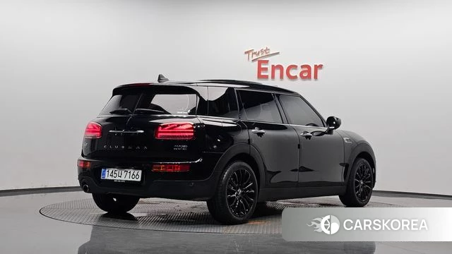 Mini Cooper Clubman 2024 Черный из Кореи