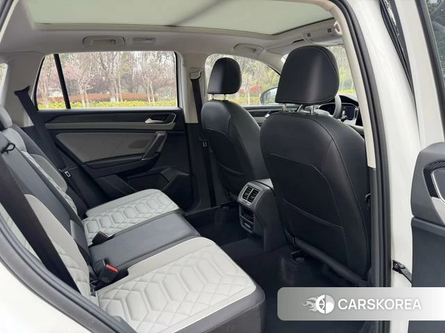 Volkswagen Tanyue 2024 Белый из Китая