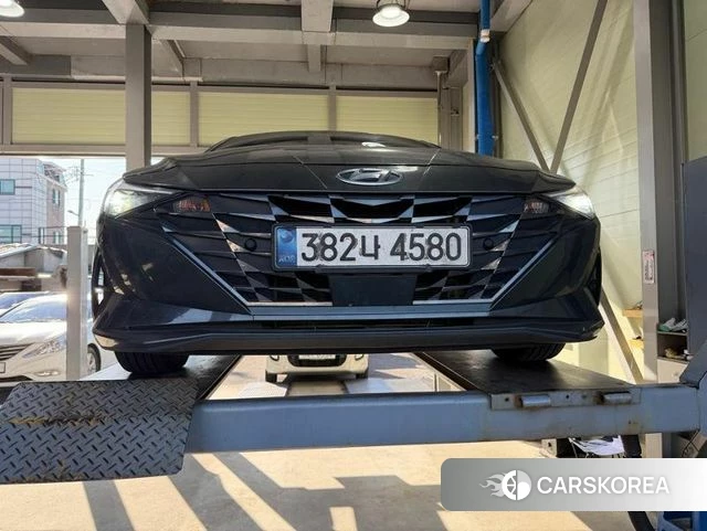 Hyundai Avante Hybrid (CN7) 2021 Серый из Кореи