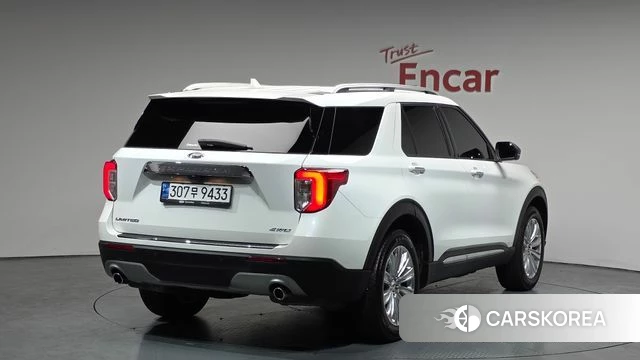 Ford Explorer 6th Generation 2022 Белый из Кореи