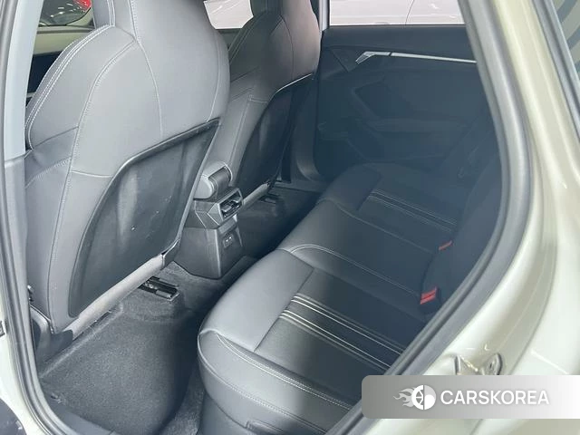 Audi A3 2022 Белый из Китая