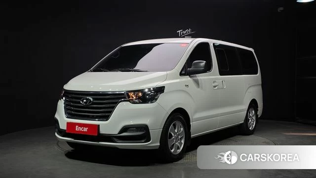 Hyundai The New Grand Starex 2018 Белый из Кореи