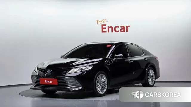 Toyota Camry (XV70) 2018 Черный из Кореи