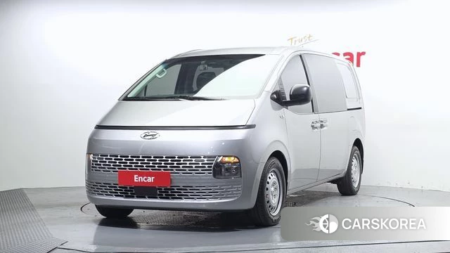 Hyundai Staria 2022 Серебряный из Кореи