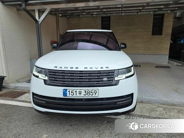 Land Rover Range Rover 5th Generation 2022 Белый из Кореи