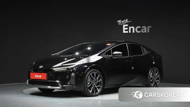 Toyota Prius 5th Generation 2026 Черный из Кореи