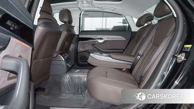 Audi A8 2025 Черный из Китая