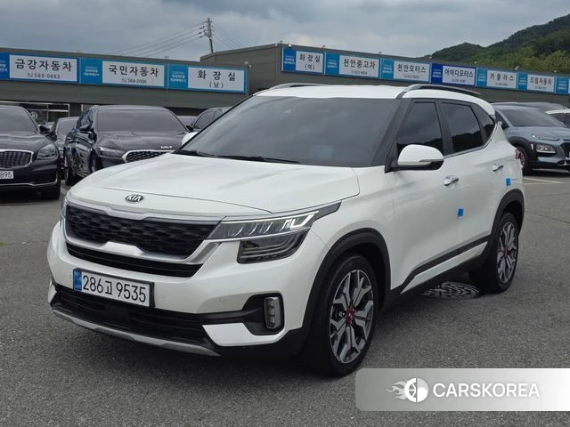 Kia Seltos 2020 Белый из Кореи