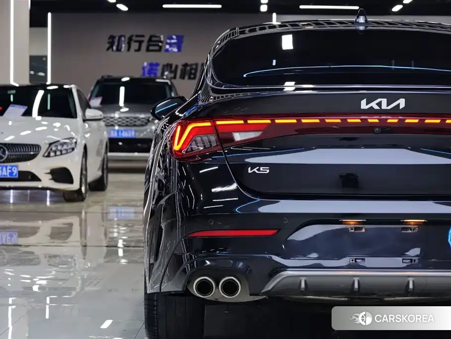 Kia K5 2024 Черный из Китая