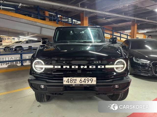 Ford Bronco 6th Generation 2022 Черный из Кореи