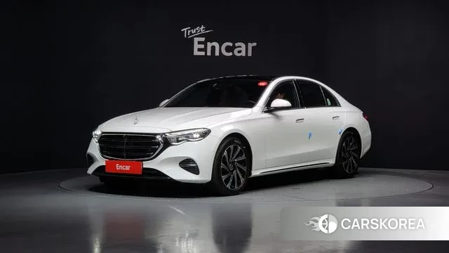 Mercedes-Benz E-Class W214 2025 Белый из Кореи