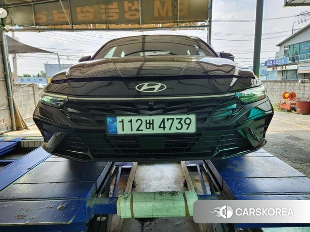 Hyundai The New Avante (CN7) 2023 Черный из Кореи