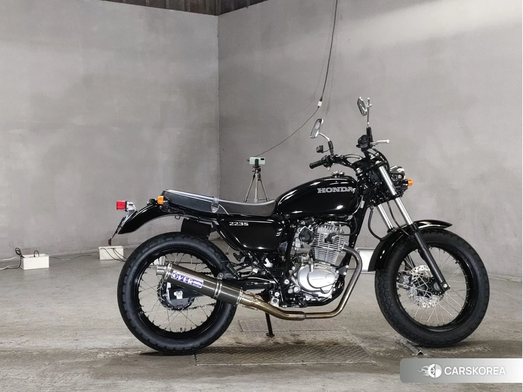Проданный Honda CB223S 2014 из Японии