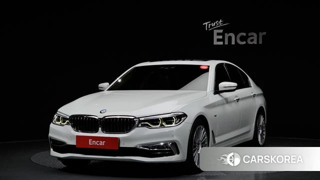 BMW 5 Series (G30) 2018 Белый из Кореи