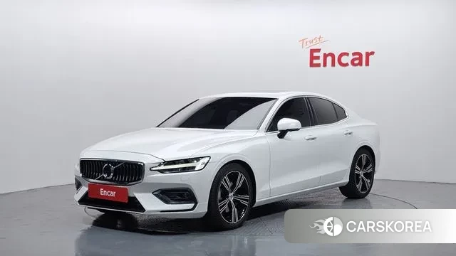 Volvo S60 3rd generation 2021 Белый из Кореи