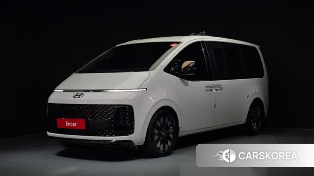 Hyundai Staria 2021 Белый из Кореи