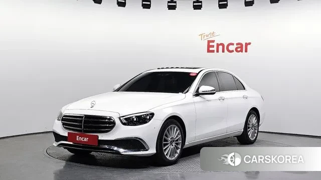 Mercedes-Benz E-Class W213 2020 Белый из Кореи