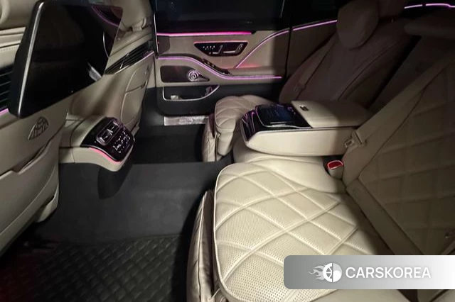 Mercedes-Benz Maybach S-class 2022 Черный из Китая