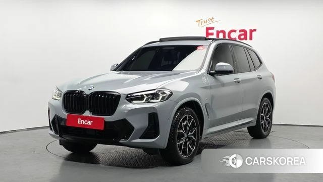 BMW X3 (G01) 2022 Светло-серебряный цвет из Кореи