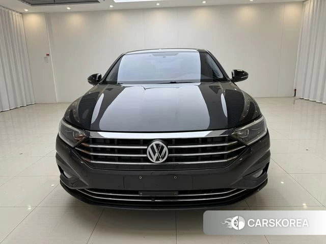 Volkswagen Sagitar 2022 Черный из Китая