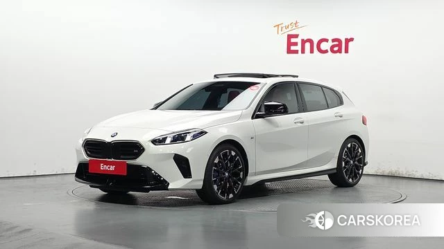 BMW 1 Series (F70) 2025 Белый из Кореи