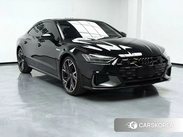 Audi A7L 2024 Черный из Китая