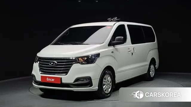 Hyundai The New Grand Starex 2018 Белый из Кореи