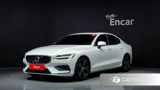 Volvo S60 3rd generation 2021 Белый из Кореи