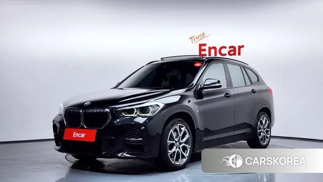 BMW X1 (F48) 2022 Черный из Кореи