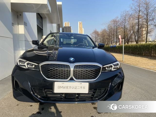 BMW i3 2025 Черный из Китая