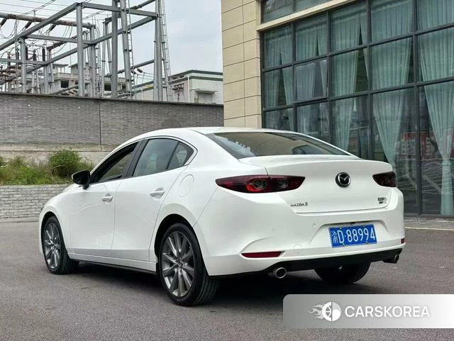 Mazda 3 Angkesaila 2025 Белый из Китая
