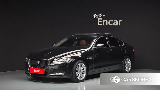 Jaguar XF (X260) 2018 Черный из Кореи