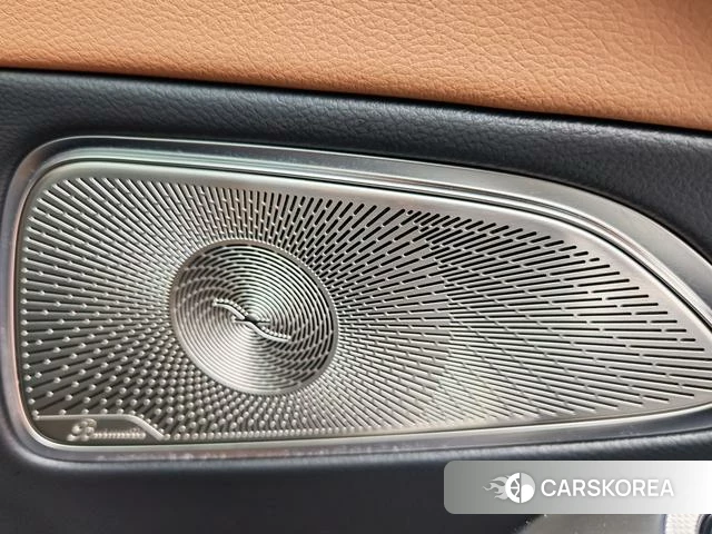 Mercedes-Benz E-class 2024 Черный из Китая