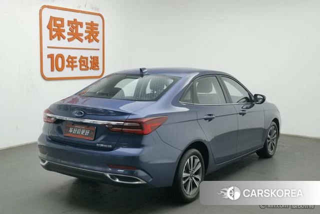 Ford Forrest 2022 Синий из Китая