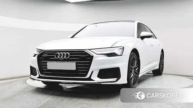 Audi A6 (C8) 2023 Белый из Кореи