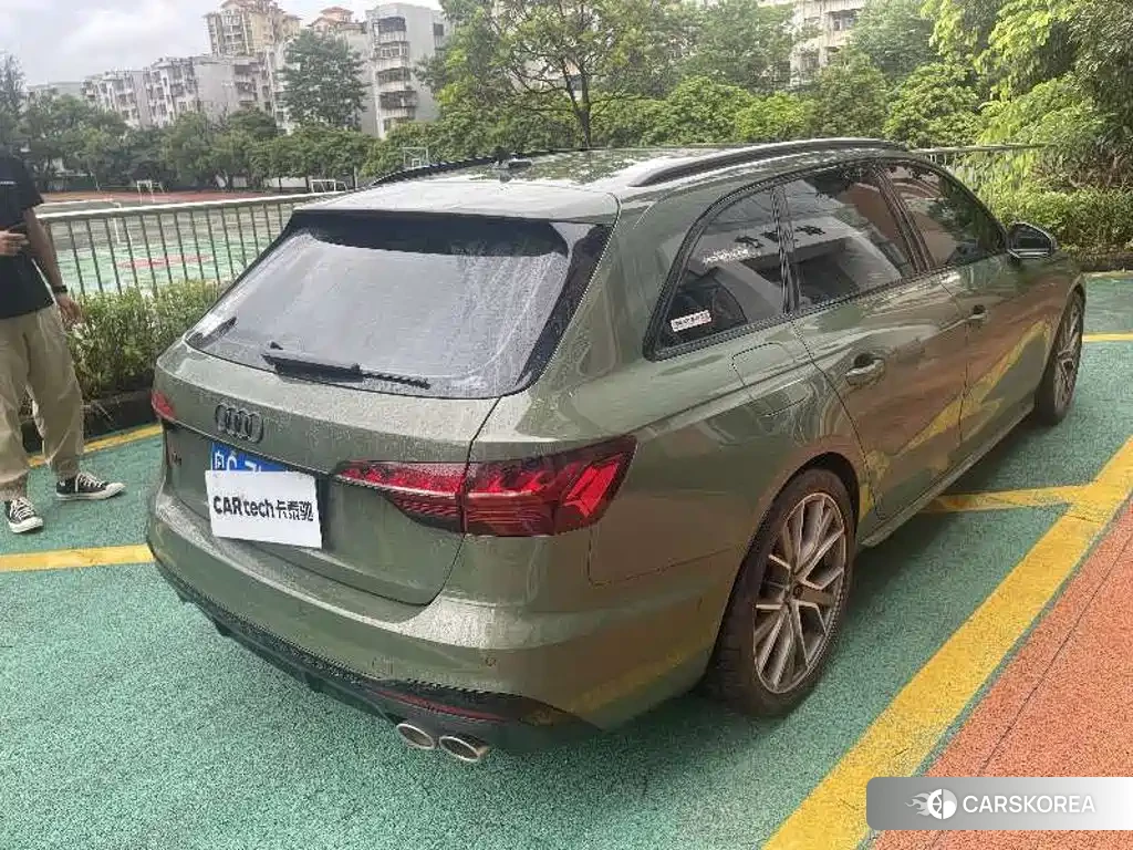 Audi S4 2023 Зеленый из Китая
