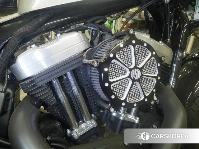 Engine photo