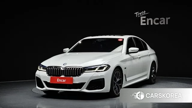 BMW 5 Series (G30) 2022 Белый из Кореи
