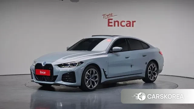 BMW i4 2023 Светло-серебряный цвет из Кореи