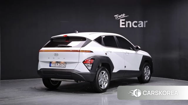 Hyundai Kona (SX2) 2024 Белый из Кореи