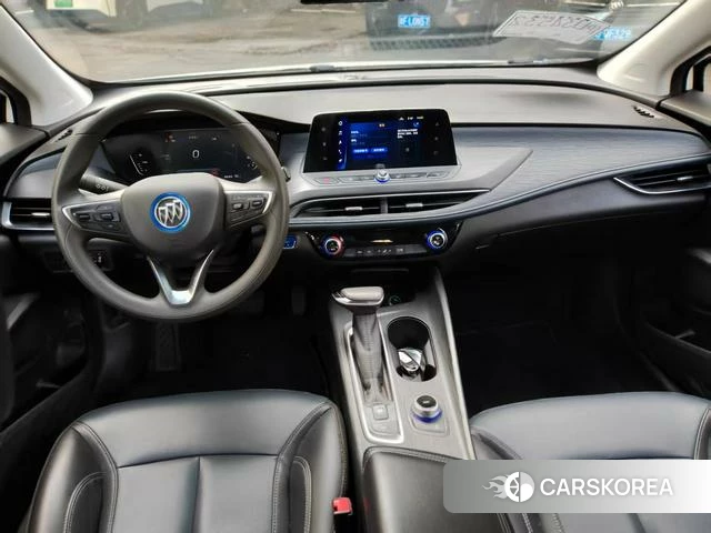 Buick Slightly blue 6 2023 Белый из Китая
