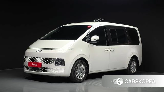 Hyundai Staria 2023 Белый из Кореи