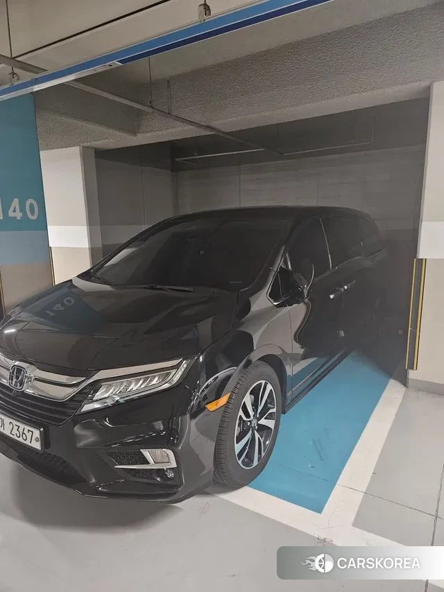 Honda Odyssey 2019 Черный из Кореи