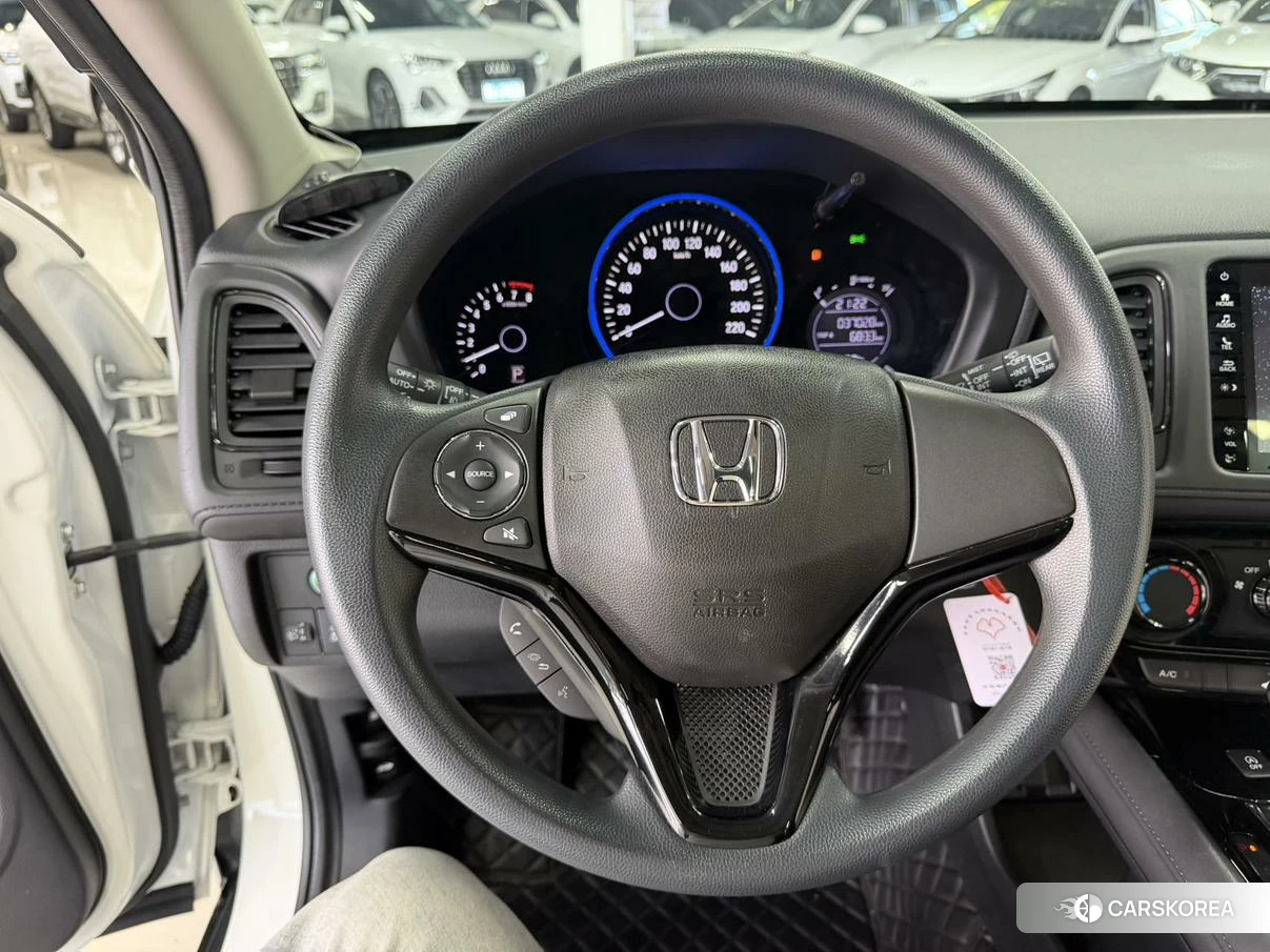 Honda Vezel 2021 Белый из Китая