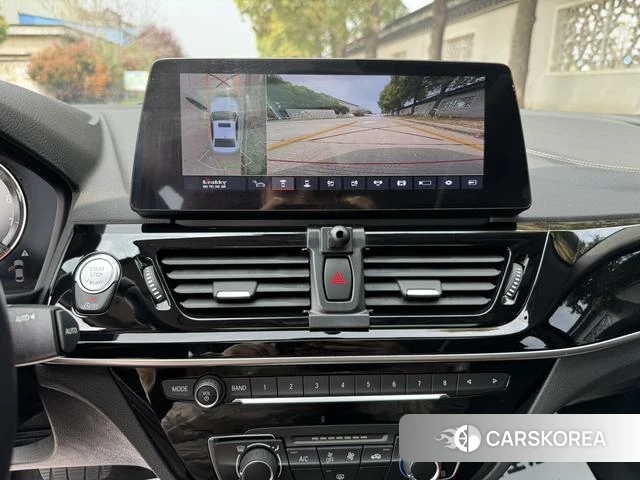 BMW 1 series 2023 Белый из Китая