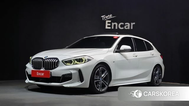 BMW 1 Series (F40) 2021 Белый из Кореи