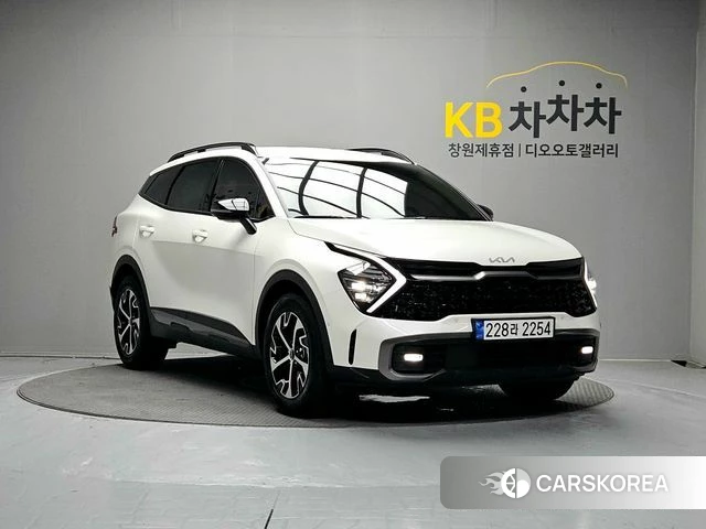 Kia Sportage 5th Generation Hybrid 2024 Белый из Кореи