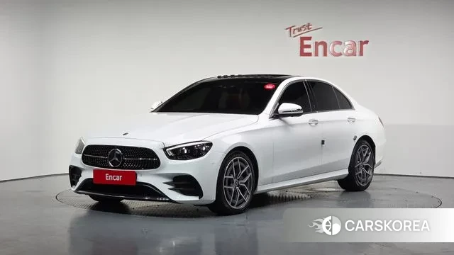 Mercedes-Benz E-Class W213 2020 Белый из Кореи