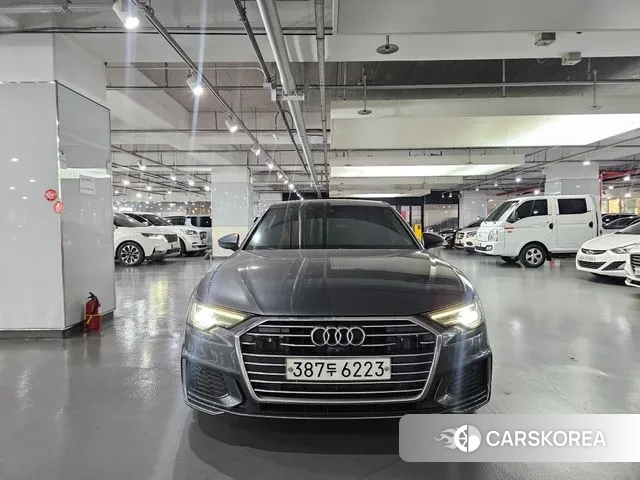 Audi A6 (C8) 2020 Серый из Кореи