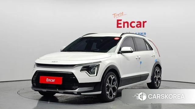 Kia Di Ol Nu Niro 2022 Белый из Кореи